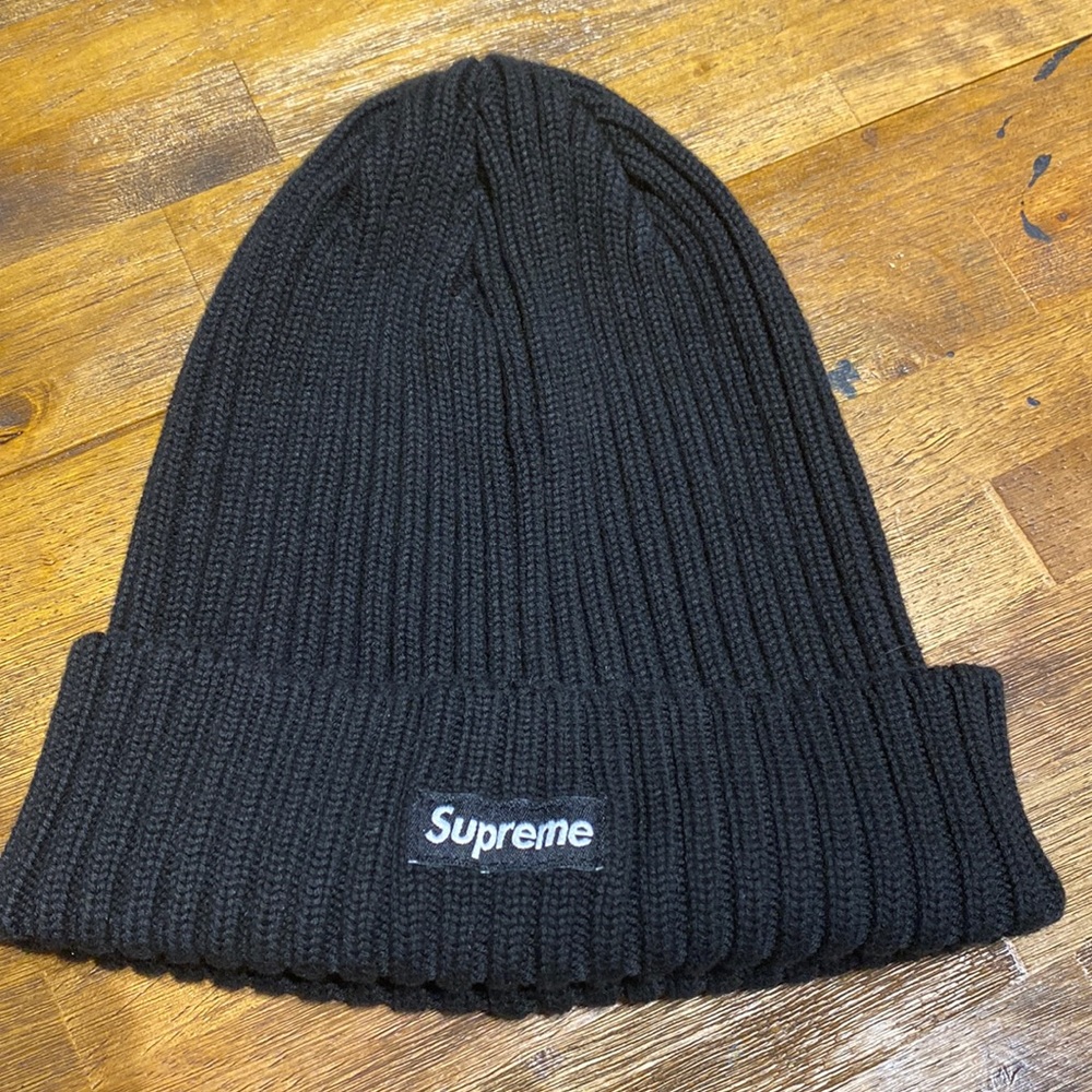 Supreme black beanie